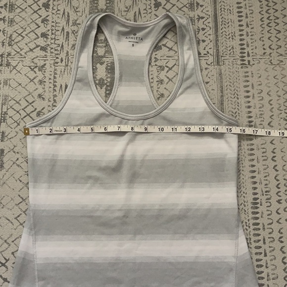 Athleta chi ombré tank top‎ white/grays - Picture 2 of 7